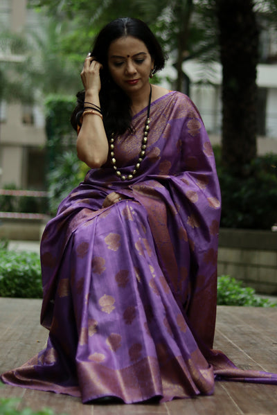 Aakruti (Munga Silk)